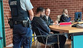 Bild : Er schoss im Paradies und das SEK rückte an: Jetzt steht der 35-jährige Beschuldigte vor Gericht