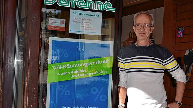 Schweren Herzens schließt Frank Defrenne das Ladengeschäft. Foto: Christiane Sahli