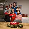 Familie Dück aus Stühlingen blickt auf ein ereignisreiches Jahr zurück. Beide engagierten sich stark für die Ukraine-Hilfe. Von links: ...
