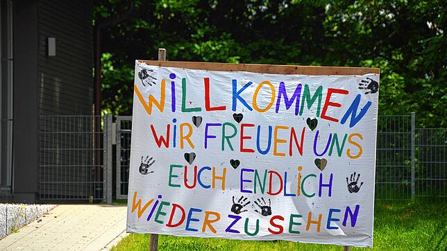 Seit Montag herrscht wieder viel Betrieb im Kindergarten „Villa Kunterbunt“ (Foto) in Häusern. Zuvor wurden lediglich fünf ...