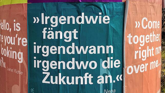 Mit Mutmach-Plakaten bringt das Kulturamt derzeit wieder Farbe an die Litfaßsäulen. Langsam läuft der Kulturbetrieb wieder an: Am 16. ...