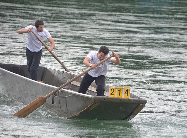 Bild 4: Rudern, Paddeln, Segeln: Diese und weitere Möglichkeiten gibt es, auf dem Hochrhein mit dem Boot unterwegs zu sein