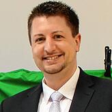 Sparkassen-Sprecher Michael Pohl verweist auf die sinkende Kundennachfrage.