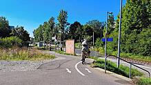 Hier kam es am Samstag, 16. August, zu einem Zusammenprall zwischen zwei Fahrradfahrern. Eine 81-jährige Seniorin wurde mit Verletzungen ...