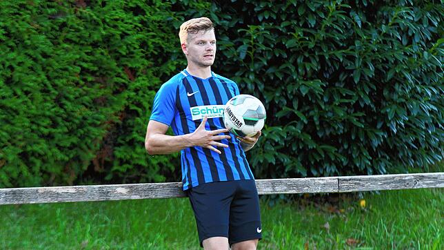 Coole Socke: In der Schlussminute blieb Alexander Rebis eiskalt, verwandelte einen Strafstoß zum 2:2-Ausgleich für die SG FC ...