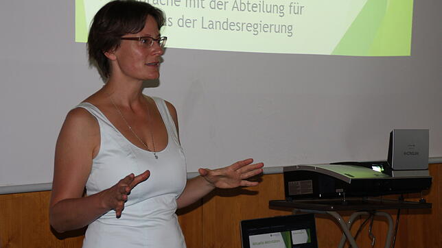 Katja Oomen-Welke stellte am Dienstagabend das Projekt &bdquo;Kur- und Heilwald Todtmoos&ldquo; vor. Bürgermeisterin Janette Fuchs hatte ...