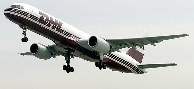 Das Archivbild zeigt eine Frachtmaschine vom Typ Boeing 757 des Paketdienstleisters DHL - das mit der russischen Tupolev kollidierte.