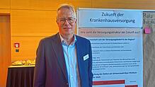 Matthias Geiser, Geschäftsführer des Schwarzwald-Baar-Klinikums, informiert zum aktuellen Stand bei der Klinikumsentwicklung.