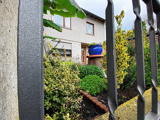 Dieses Reihenendhaus im Konstanzer Stadtteil Fürstenberg wurde in einer Zwangsversteigerung angeboten.