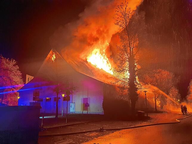 Im November 2019 zerstörte ein Feuer die Singener Scheffelhalle.