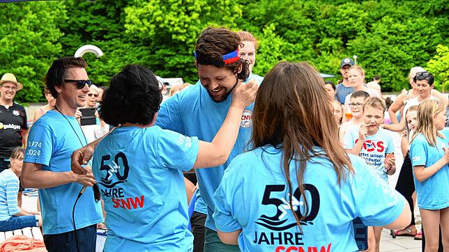 Bild : Die schönsten Bilder des 70-jährigen Jubiläums des Waldshuter Freibads – Teil 1