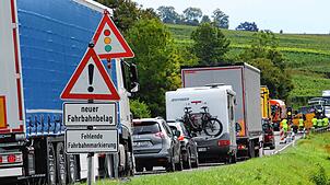 Stillstand auf der B31? Auslöser können ein Unfall, eine Baustelle oder andere Bauarbeiten sein. (Symbolfoto)