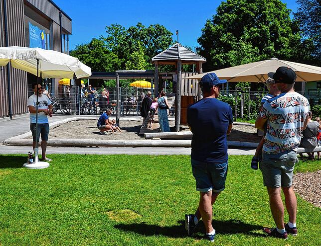 Bild 21: Bilder von der feierlichen Einweihung des Kindergartens Storchennest