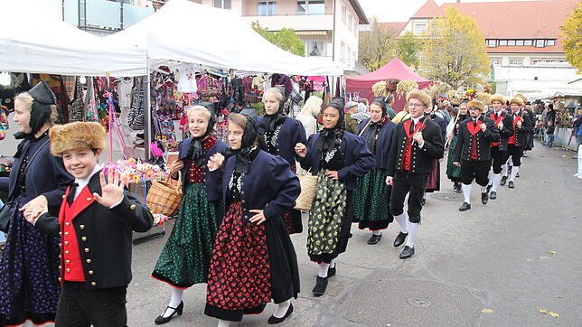 Bild : Viel los am Kilbigmontag in Bräunlingen