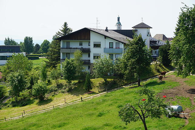 Frischer Wind in Görwihl: Das ehemalige Panoramahotel Alde Hotz öffnet am kommenden Samstag unter dem neuen Betreiber Anton Kretz seine ...