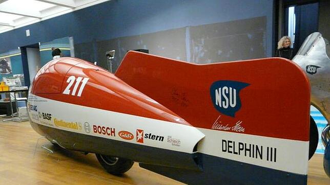 Geschwindigkeitsrekord dank Vollverkleidung: Mit dem Motorrad NSU Delphin erreichte Wilhelm Herz 1951 fast 290 km/h. Bild: Harald Ruppert
