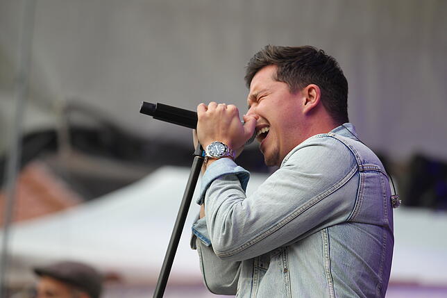 Bild 2: Bilder vom Konzert von Nico Santos im Rahmen der SommerSinnfonie