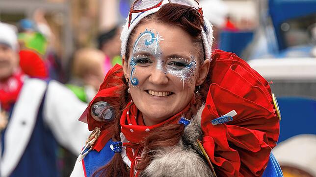 Bild : Fastnacht 2023: Die schönsten Fotos vom Umzug am Donnerstag in Villingen