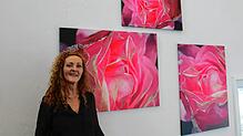 Iris Fallers Makrofotografie-Ausstellung findet großen Anklang. Foto: Ingrid Ploss
