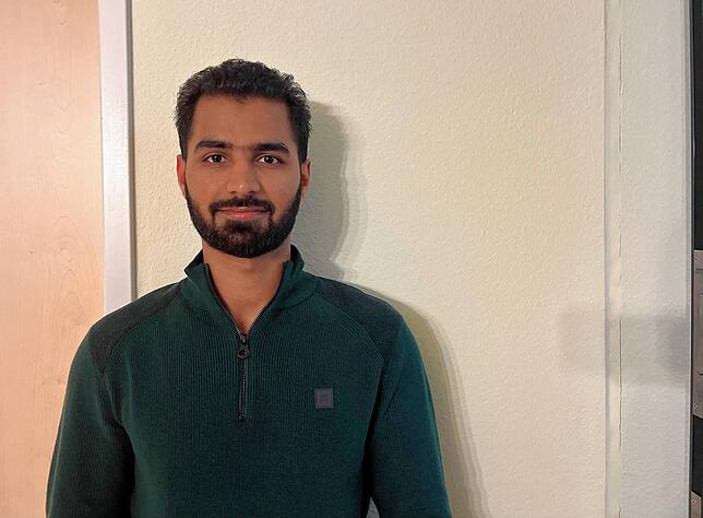 Seit knapp fünf Jahren arbeitet Altenpfleger Arslan Ahmad im Königin Paulinenstift in Friedrichshafen. Er hat den Generationentreff ...