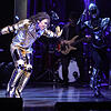 Musical-Darsteller Dantanio Goodman spielt in der Show "Beat It!" den erwachsenen Michael Jackson.