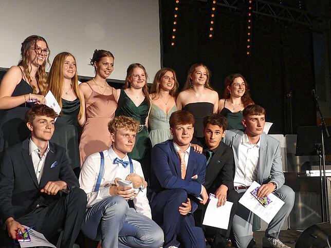 Bild 13: Schulabschluss 2025 im Kreis Waldshut: So wird an den Schulen gefeiert! Überblick von Waldshut-Tiengen bis Rheinfelden