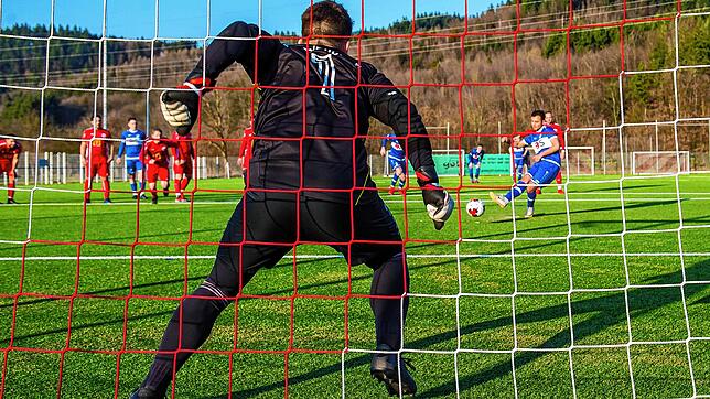 Bild : FC Erzingen siegt mit 4:1 beim FC Wallbach &ndash; und wir haben Bilder!