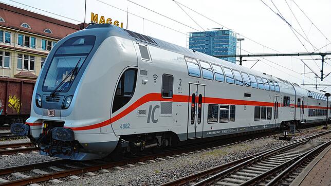 Ein IC der Gäubahn in Singen – hier muss man bald umsteigen, wenn man Richtung Norden will.