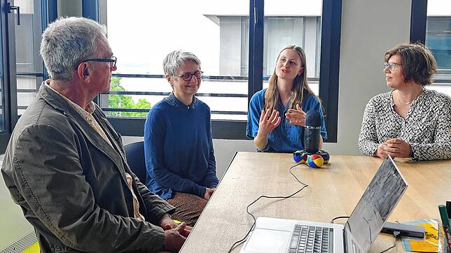Das Podcast-Redaktionsteam der Grünen, von links: Frank Heimpel-Labitzke, Barbara Wagner, Jana Hensinger und Christine Bernard.