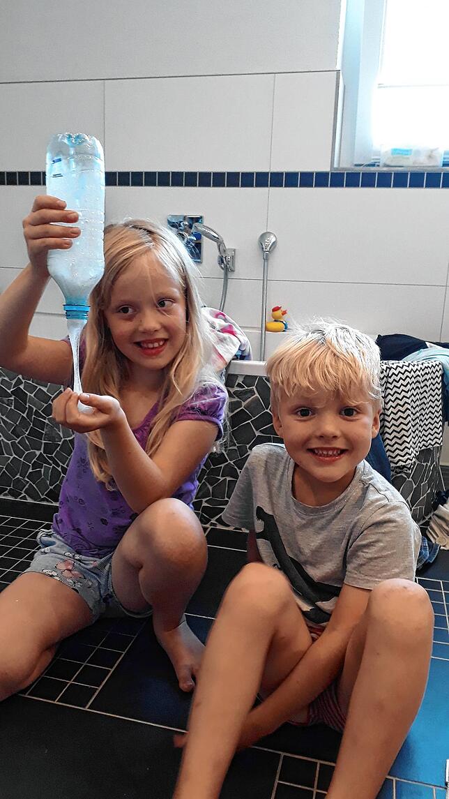 Fertig &ndash; und raus damit aus der Flasche.
