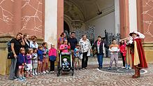 Die Ferien nutzen derzeit einige Kinder für eine Erlebnisführung. Neues erleben, das hat auch einige Überraschungen parat. Foto: Gerd ...
