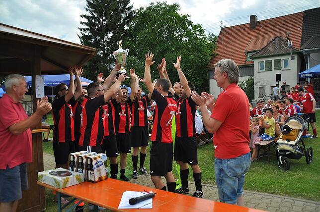 Bild 14: Bilder vom Baarpokal in Öfingen