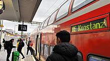 Wer mit der Schwarzwaldbahn fährt, kann die Verspätung fast schon einplanen &ndash; kaum eine Linie im Land ist so unzuverlässig. Hier ...