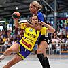 Rahel Müller (im Vordergrund) erzielte zehn Tore gegen Kappelwindeck/Steinbach.