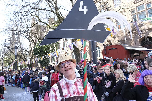 Bild 34: Bilder vom großen Fasnet Samschdig-Umzug der Poppele-Zunft (1)