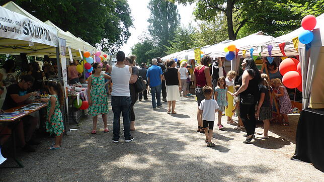 Auf dem Markt der Möglichkeiten gab es vieles zu entdecken. "Stark im Süden" bot den Besuchern auf dem Markt der Möglichkeiten vieles, ...
