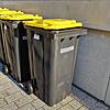 Die Gelbe Tonne soll für weniger Müll sorgen. Doch manchen ist die Tonne schlicht zu klein. Was ist also, wenn man zu viel Müll hat? ...