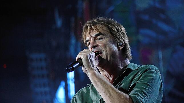 Die Toten Hosen &ndash; hier Frontmann Campino beim Konzert im Konstanzer Bodenseestadion 2022 &ndash; kommen nach Schaffhausen.