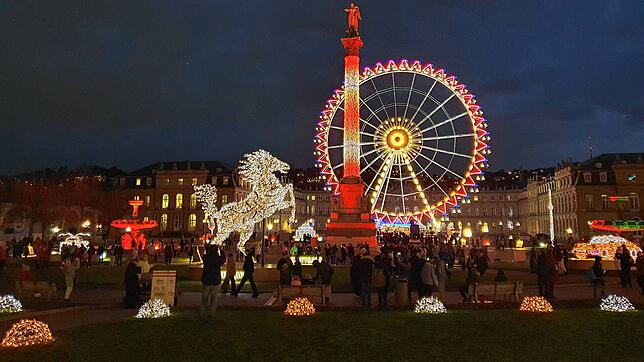 Ein Besuch auf dem Stuttgarter Weihnachtsmarkt - das ist dort so