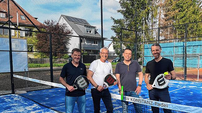 Die Projektgruppe Padel: (von links) David Schäfer, Volker Vatter, Oliver Füßinger und Manuel Riesterer. Sie alle freuen sich schon sehr ...