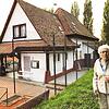 Lisbeth Krezdorn weiß: Wo heute in Überlingen Tennis gespielt wird, wurde einst Wäsche gebleicht.