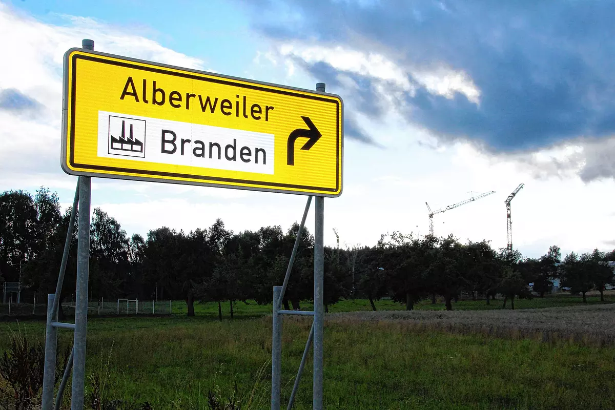 Gemeinde HerdwangenSchönach kauft weitere Wohncontainer für