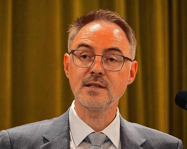„Es ist mir eine Herzensangelegenheit, in Bermatingen auch weiter etwas zu bewegen“, sagte Martin Rupp. Er war der erste Redner.