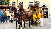 Am 16.Juli 1988 wurde mit einem Postkutschenfest an Meersburgs Bedeutung als Poststation erinnert. Die Posthalterei befand sich ab 1688 ...
