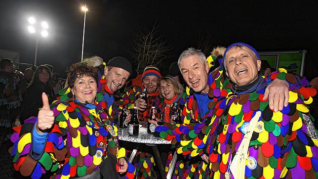 Bild : 41 Jahre Heuliecher aus Heudorf: Jubiläum mit Nachtumzug - Die schönsten Bilder!