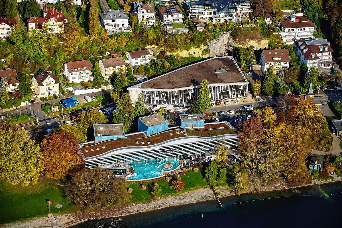 Überlingen: Therme Überlingen: Preise, Öffnungszeiten, Anfahrt – die ...