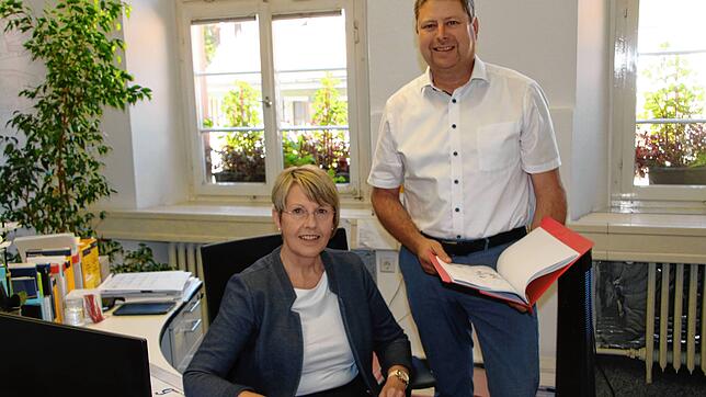 Zehn Jahre war Jutta Oehl Stadtbaumeisterin von Waldshut-Tiengen. In Kürze übergibt sie das Amt an Jürgen Gamp.