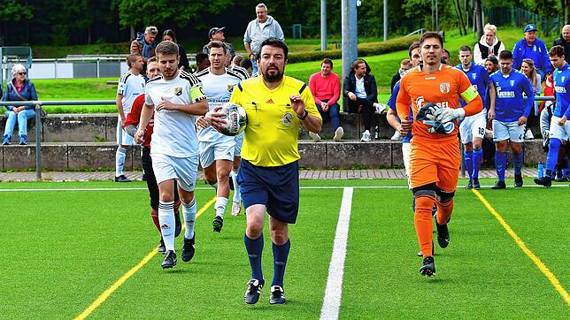 Bild : SV 08 Laufenburg II besiegt die SF Schliengen mit 3:2 – und wir haben Bilder!