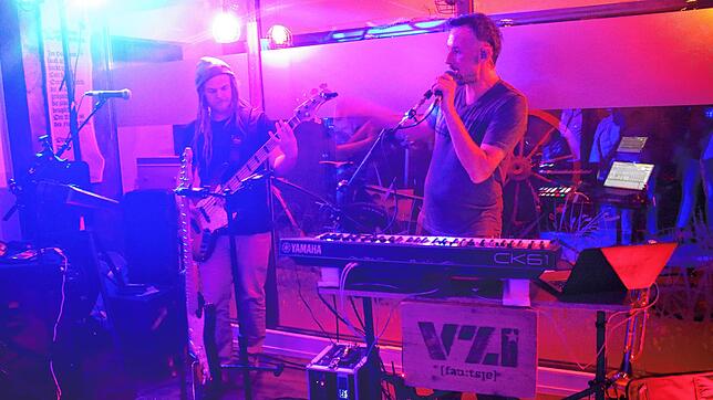 Bild : &bdquo;Meersburg Live&ldquo;, Teil 1: Viele Besucher bei Musiknacht