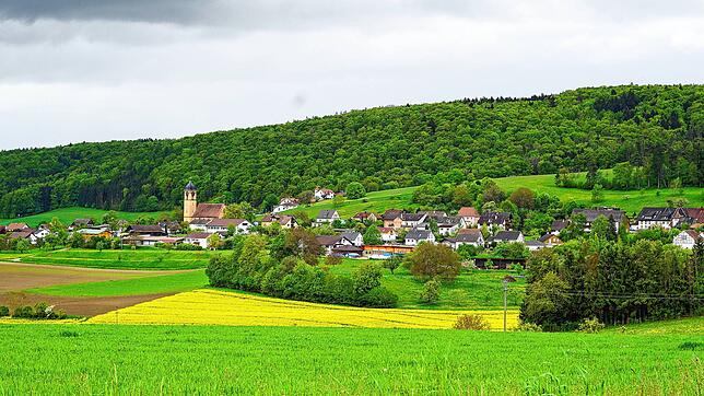 Das beschauliche Dorf Wiechs an der Schweizer Grenze: Der Tengener Gemeinderat stimmte für die Nutzungsänderung eines ehemaligen ...
